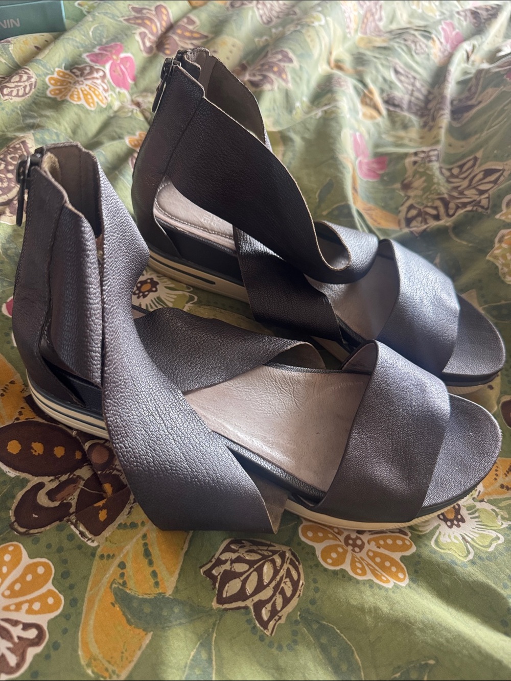 Women’s dark  brown Crisscross leather strapped Wedge Sandals/shoed